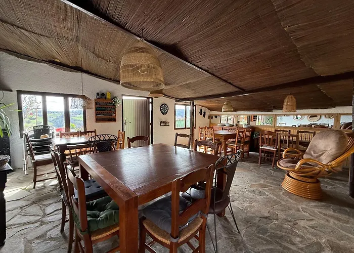 La Casona De Faedo Pension